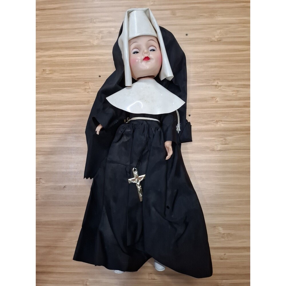 Vintage 1950s Hard Plastic Catholic Nun Doll 12” Sleepy Eyes Crucifix Habit...